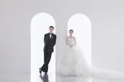 -喜爱高定婚纱摄影