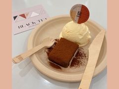 -HUGS coffee(东区店)
