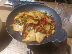 干锅千页豆腐-老妈私房鱼头(欧洲城店)