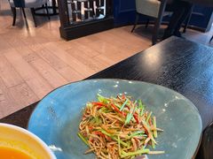 茶树菇炒西芹-翠湖宾馆·中餐厅