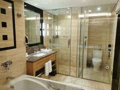 -海创大连科技交流中心(海事大学地铁站店)