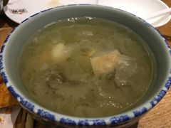 -新梅华·茶点餐厅(欧尚店)