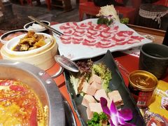 -谭鸭血老火锅(龙湖宝山天街店)