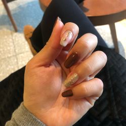 -蜜丝卡伦美甲美睫半永久