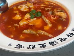 -江渔儿酸菜鱼·拔草餐厅(虎门君乐汇店)