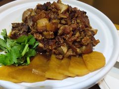 红烧肉-姥姥家春饼店(佳亿时尚广场店)