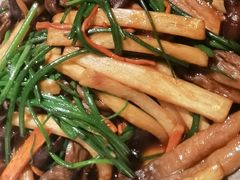 -纳鲁孜·新疆特色餐厅(上海悦荟广场店)