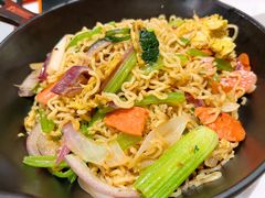 炒方便面-宝记烧烤·碳锅羊肉·羊蝎子火锅·夜食社(文体路创始店)