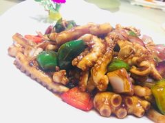 -宝燕海货工场(长江国际店)