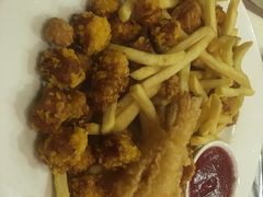 -意卡菲·欢乐聚会餐厅(华侨店)