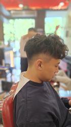 -东方先生国潮男士理发馆