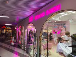 -BULB STUDIO 巴柏明星发型工作室