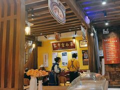 -隔壁老王·家常云南菜(皇冠店)
