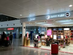 -胡志明新山一国际机场