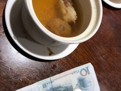 -红猪卤肉饭(大西洋美食城店)