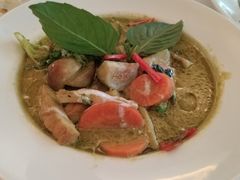 -Thai Pothong Restaurant