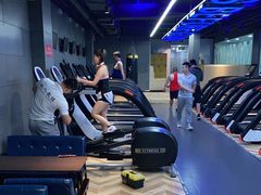 -开阳里游泳健身