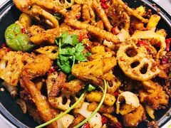 干锅牛蛙-渝蛙馆(新百店)