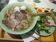-越弥越南传统美食馆