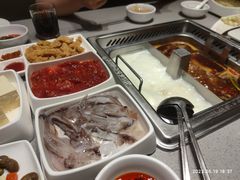-海底捞火锅(荣盛广场店)