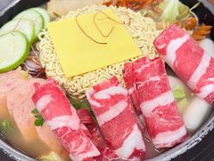 -WOW LUCKY创意韩料(龙阳广场店)