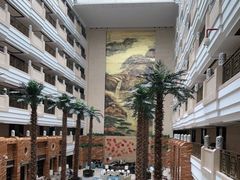 -西安唐隆国际酒店(大雁塔大唐不夜城店)