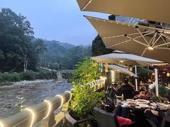 -华冠悠岚·庭院餐厅(青城后山店)