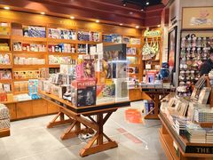 -西西弗书店&矢量咖啡(来福士广场店)