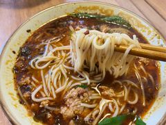 -叁窝雀·云南小锅米线(万象汇店)