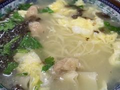 -四平包子铺
