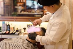 -BarberKiNG男士理发馆Barbershop