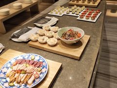 -深圳彭年万丽酒店