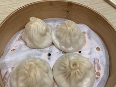 -香港百合居(LCM置汇旭辉广场店)