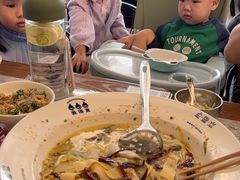 -渔语鱼新川菜Bistro(万象天地店)