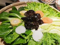 -尚尚仙·酸汤猪手·猪肚鸡火锅(华联万柳购物中心店)