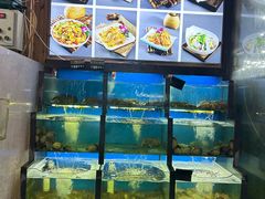 -老东镇啤酒屋海鲜加工·蒸汽海鲜·海鲜烧烤(台东店)