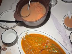 -小凤庭·地道湖北菜武昌鱼·藕汤(38年黄鹤楼店)