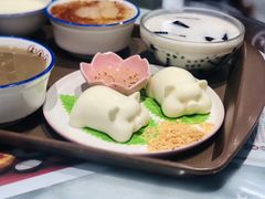 椰香猪猪奶冻-五条人糖水铺(武林总店)