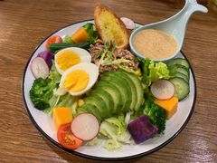 -丽莎沙拉轻食餐厅(国贸店)