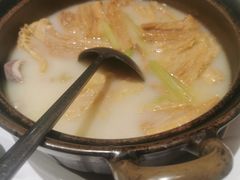 -晶晶粤西特色美食(市桥店)