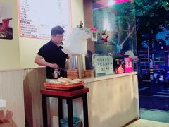 -驴公驴婆(曹杨店)