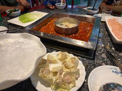 -二荆条·蜀鲜汇城市森林火锅