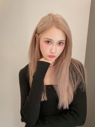 -东秀护肤造型