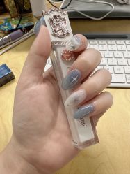 -UGIRL有个美甲