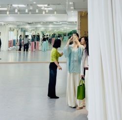 -深舞形体民族舞蹈工作室