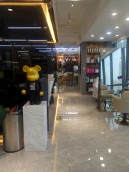 -V+SALON造型