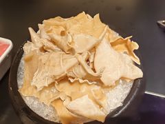 -鲜入唯煮·港式海鲜牛肉火锅(金宝街店)