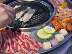 -哈哈碳都·牛肋条无限自助烤肉(台江万达店)