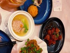 -荟廷·晶萃(陆家嘴尚悦湾店)