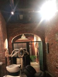 -THE BARN大屋理发馆